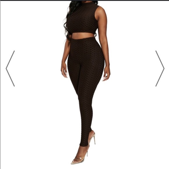 Never been worn two piece honey comb set. It fits super cute and comfy. - Picture 1 of 6